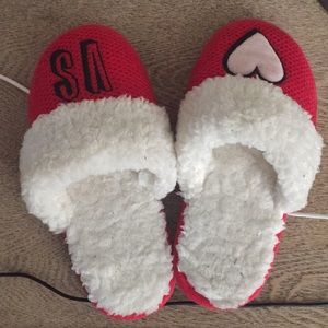 VICTORIAS SECRET SLIPPERS